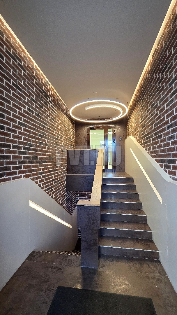 1 этаж вход с парковки 1.4.jpg